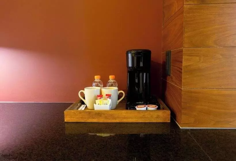 Hotelli Noite Business Class