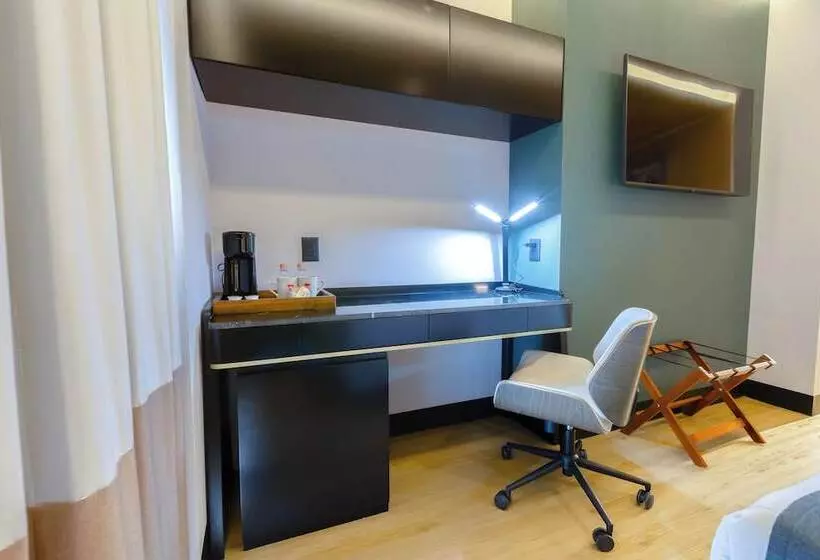 Hotelli Noite Business Class