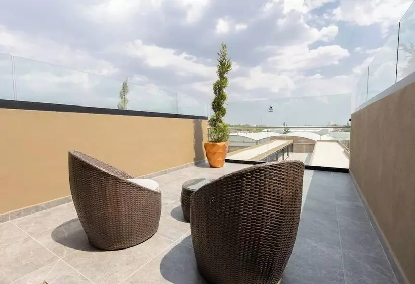 Hotelli Noite Business Class