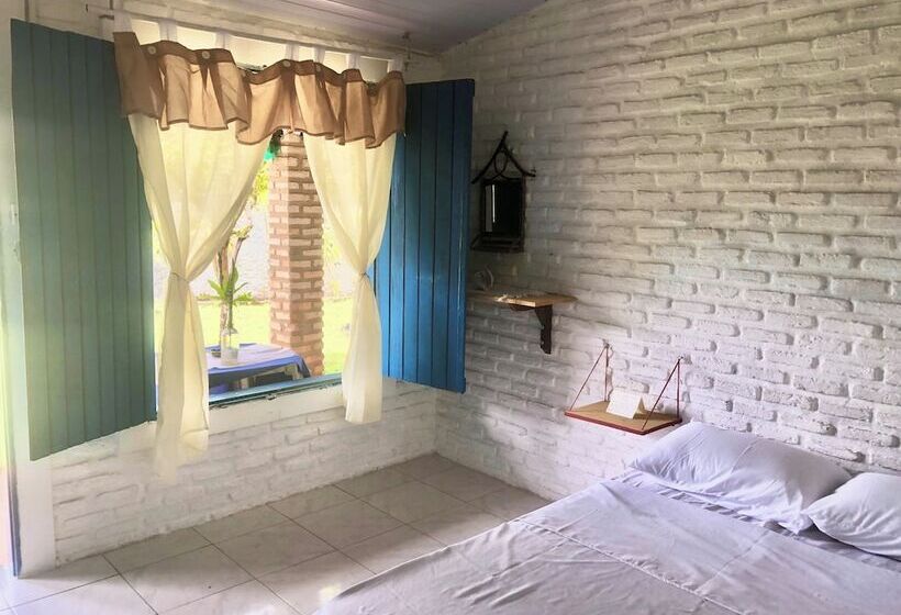 ユースホステル Quatro Ventos