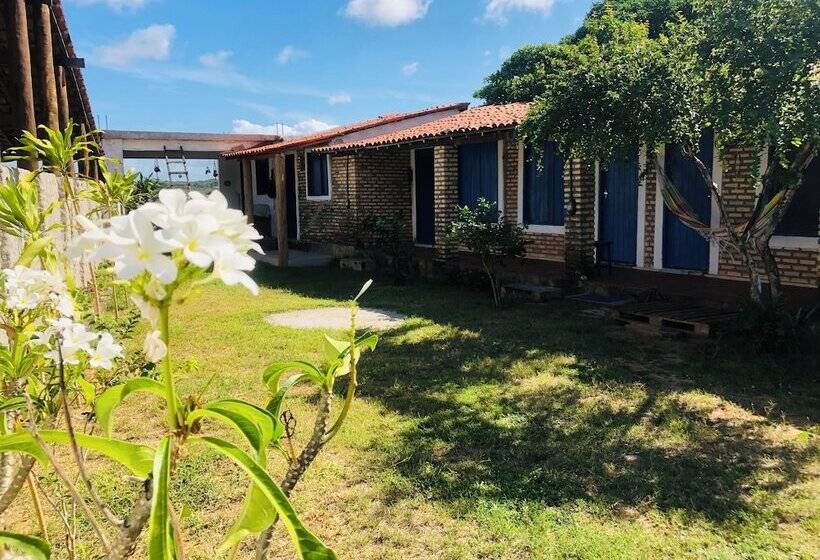 ユースホステル Quatro Ventos