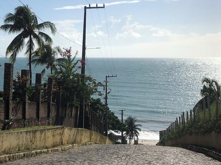 ユースホステル Quatro Ventos