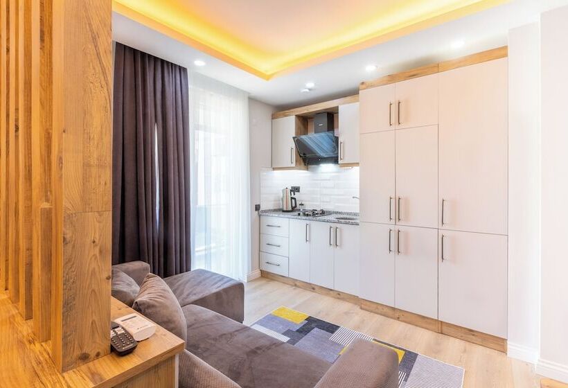 Brandhill Airport Suites