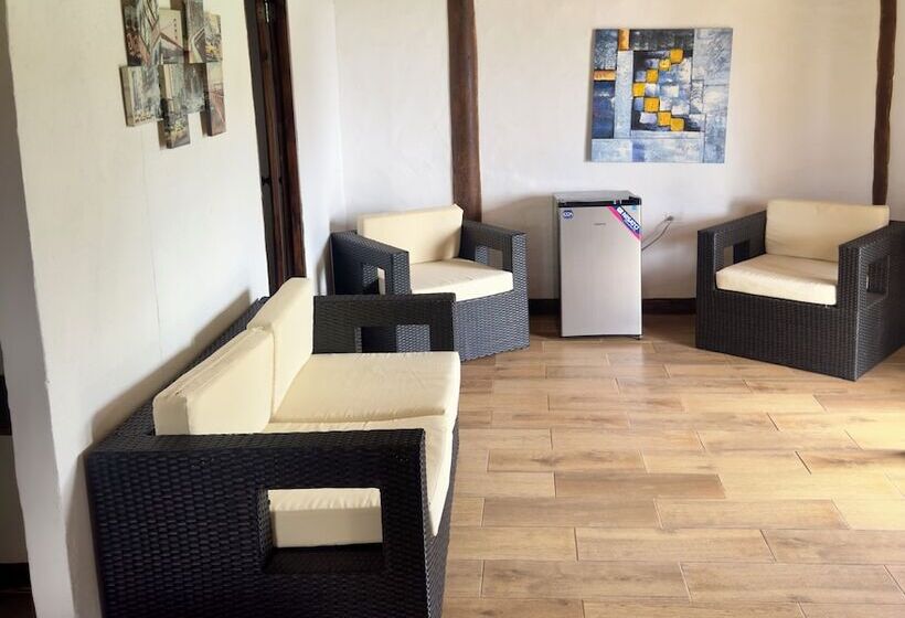 Hotel Ranchos De Chalia Panama