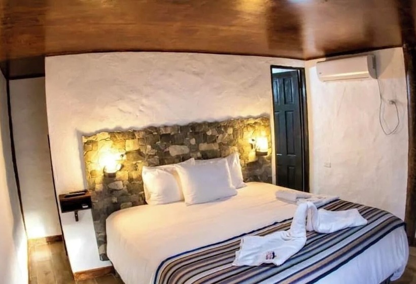 Hotel Ranchos De Chalia Panama