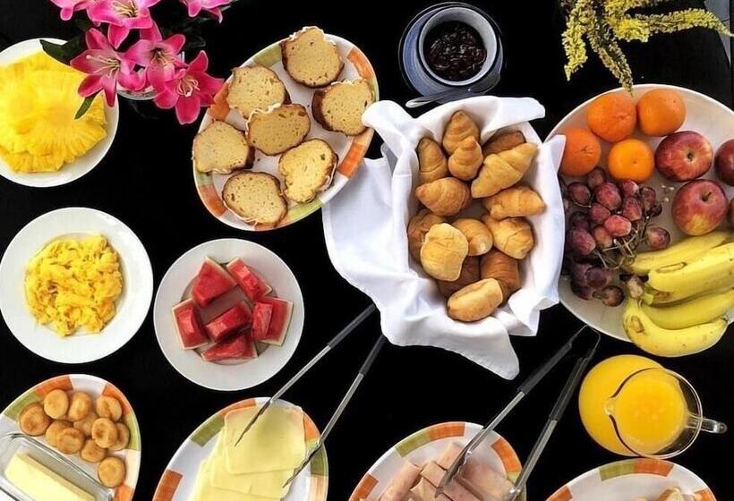 Hotel Ranchos De Chalia Panama