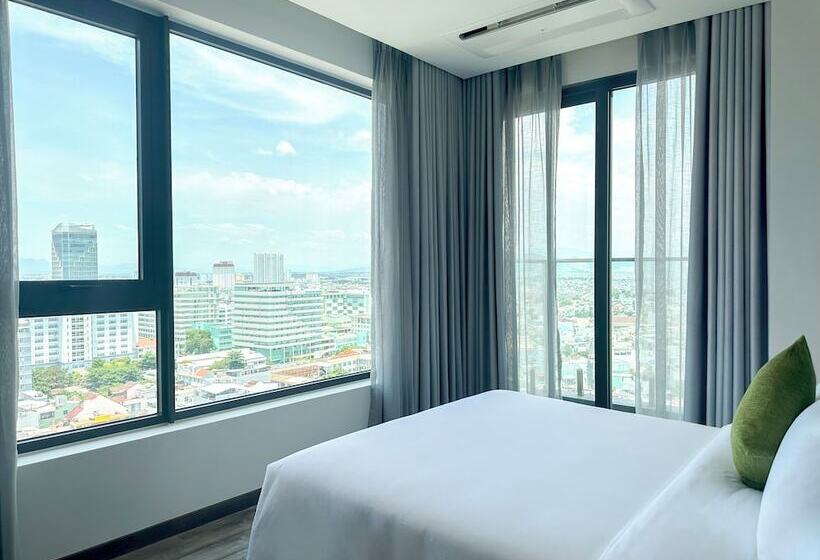 Centre Point Danang Hotel & Residence