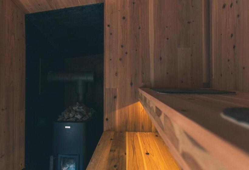 Hotel Earthboat Kitakaruizawa