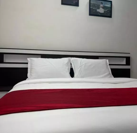 Hotelli Moonlit Royal Grand Suite