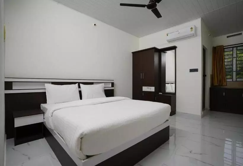 Hotelli Moonlit Royal Grand Suite