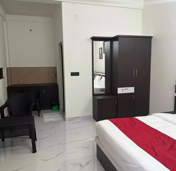 Hotelli Moonlit Royal Grand Suite