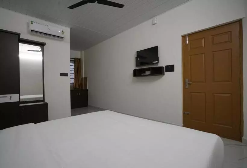 Hotelli Moonlit Royal Grand Suite