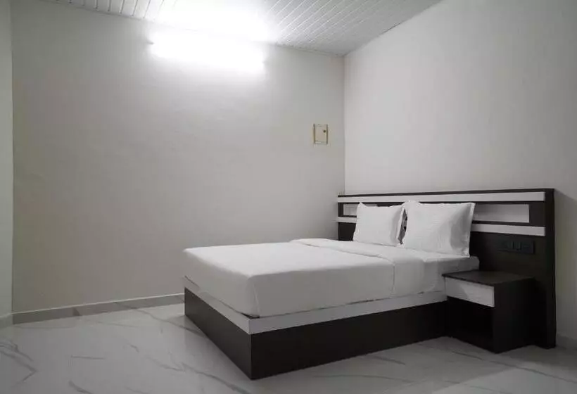 Hotelli Moonlit Royal Grand Suite