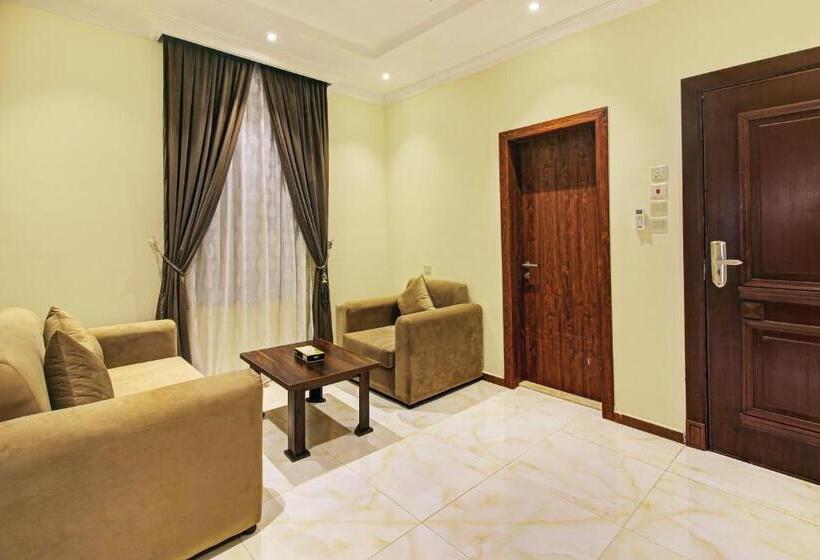 ホテル Oyo 586 Al Tamayoz Al Raqi Hira