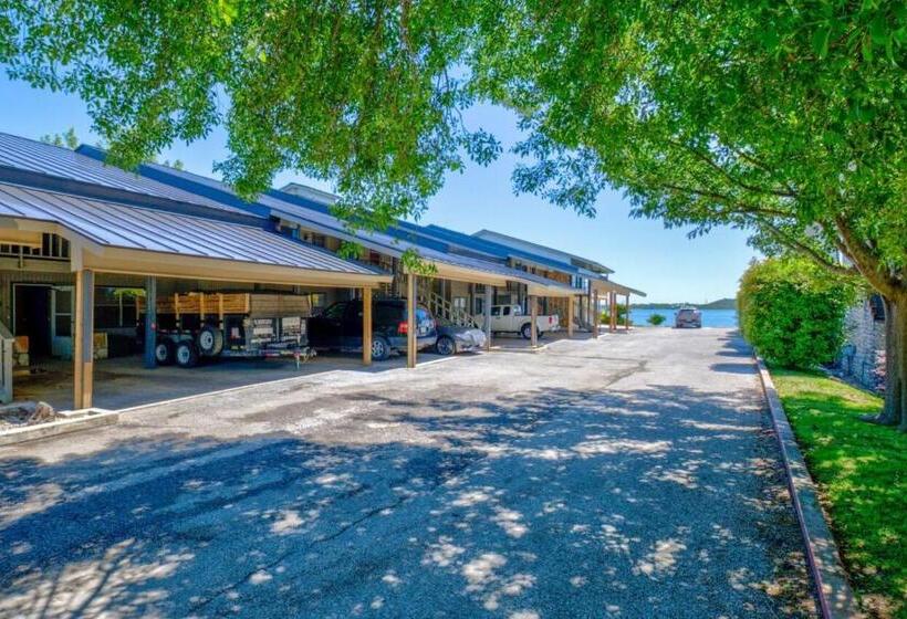 Sundowner Stay On Lake Lbj!