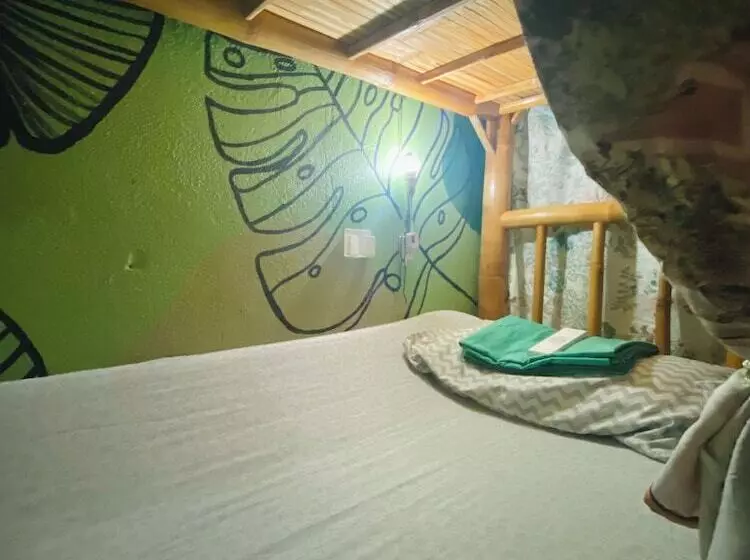 Byahero S Eskapo Hostel