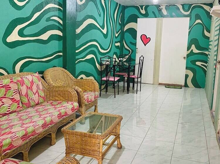 Byahero S Eskapo Hostel