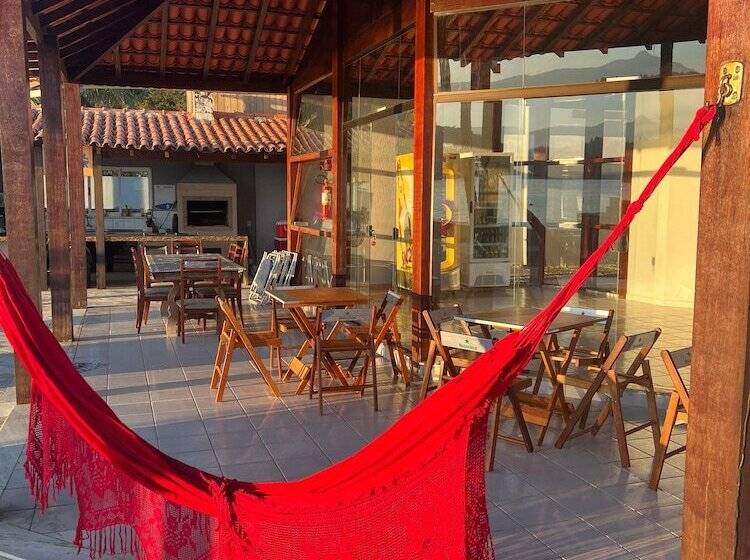 پانسیون Pousada Jet Club Marine Angra