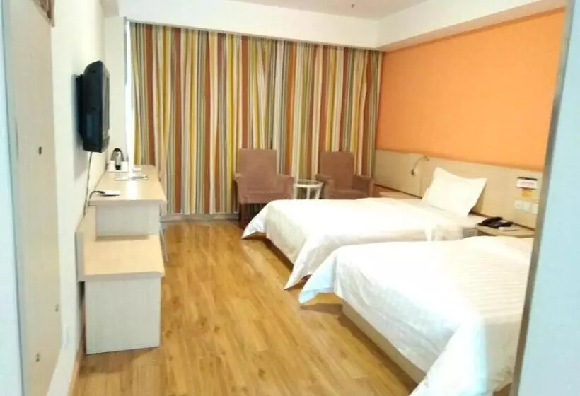 ホテル 7days Inn Chongqing Wanzhou District Gaosun Pond Chongbai