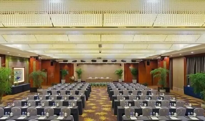 ホテル Empark Grand