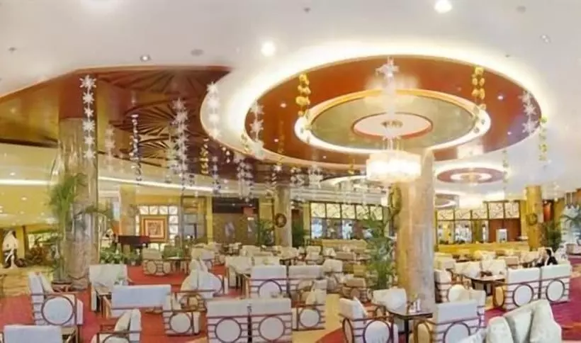 ホテル Empark Grand