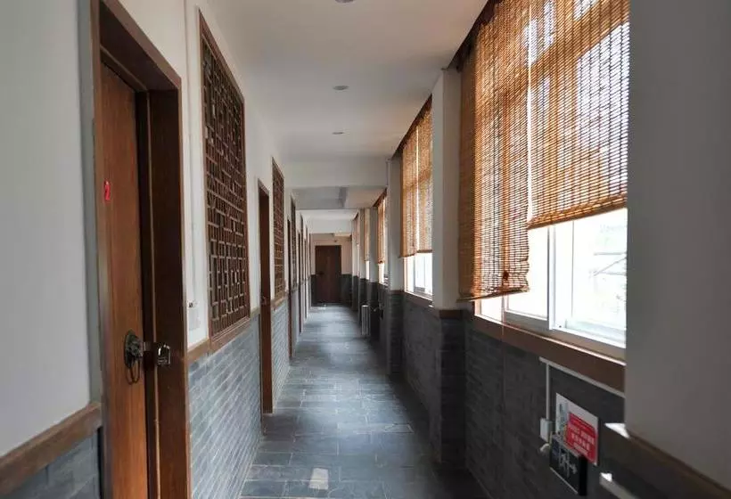Xianyang Gudu International Youth Hostel