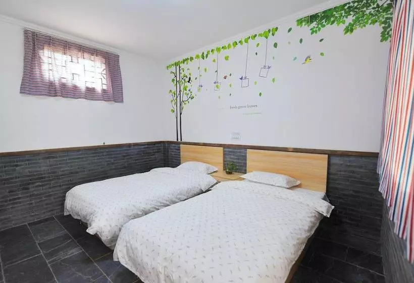 Xianyang Gudu International Youth Hostel