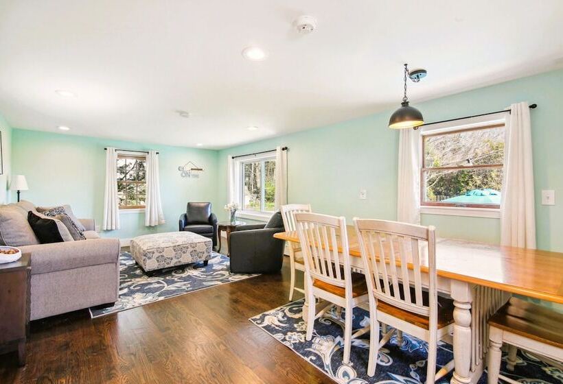 Bed and Breakfast The Cottage At Amos Lake