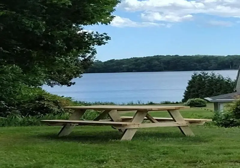 ベッドアンドブレックファースト The Cottage At Amos Lake