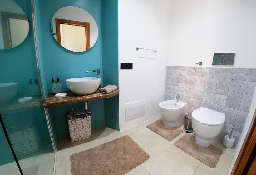 پانسیون Millelire Suites