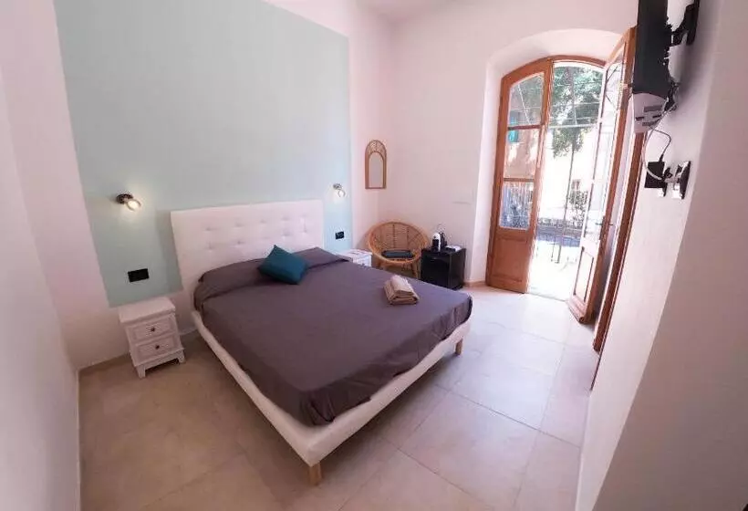 پانسیون Millelire Suites