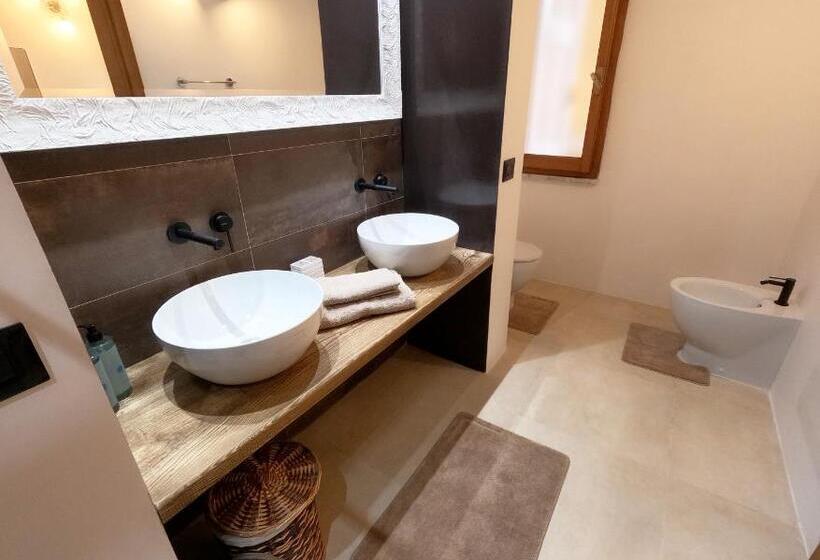 پانسیون Millelire Suites