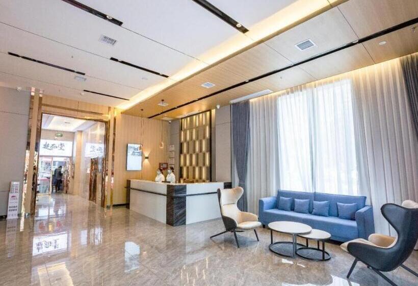 Echarm Hotel Changsha Yueliangdao Guanziling Metro Station