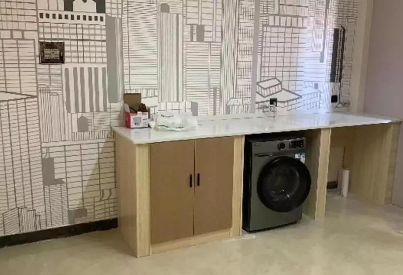 Hotelli City Comfort Inn Changsha Sifangping University Of National Defense Science And Technology