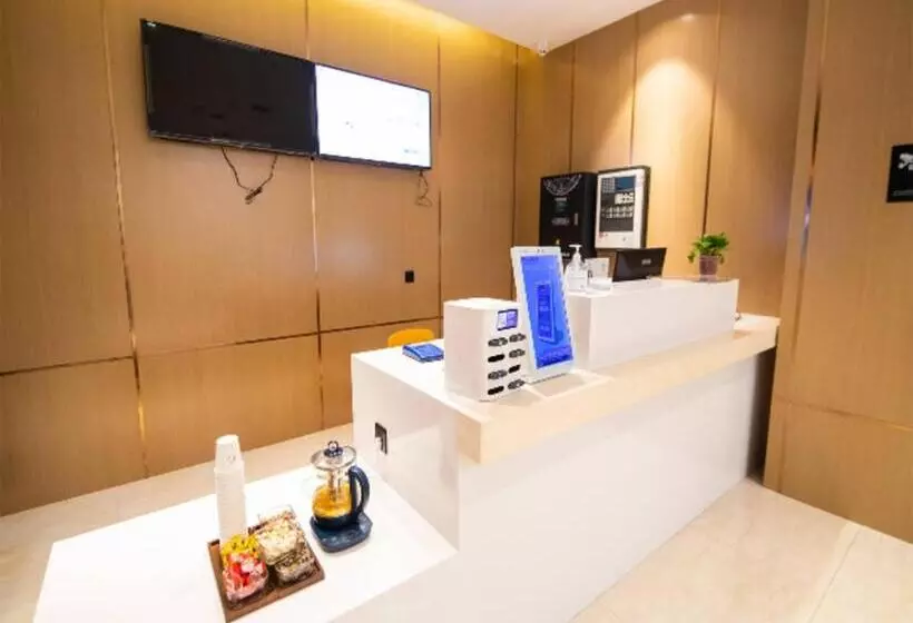 Hotelli City Comfort Inn Changsha Sifangping University Of National Defense Science And Technology