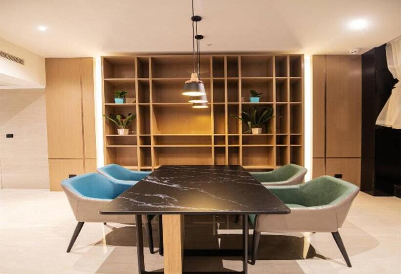 Otel City Comfort Inn Changsha Sifangping University Of National Defense Science And Technology