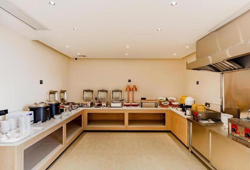 호텔 City Comfort Inn Fengcheng Recycle Park Geliyang