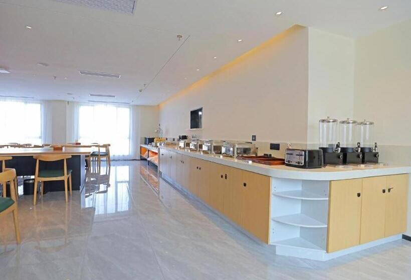 בית מלון כפרי City Comfort Inn Ganzhou Railway Station Huadong City