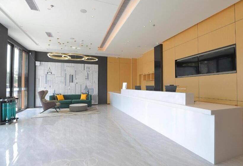 בית מלון כפרי City Comfort Inn Ganzhou Railway Station Huadong City