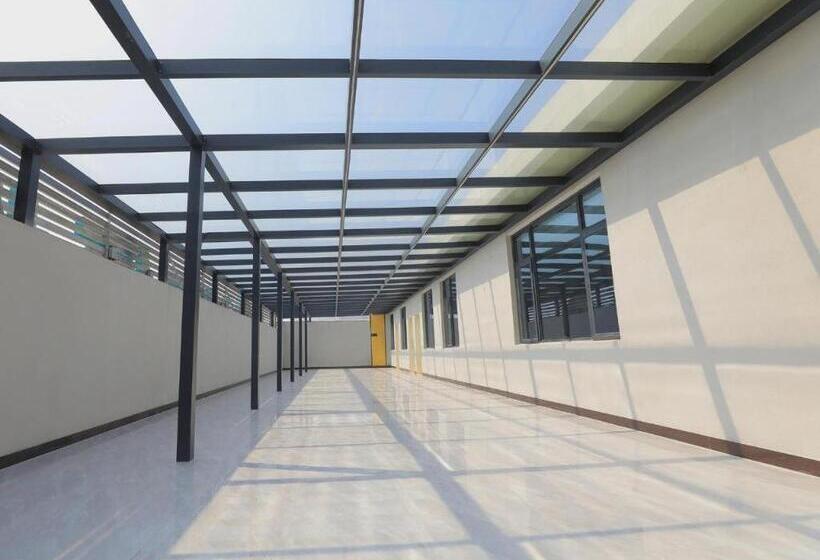 בית מלון כפרי City Comfort Inn Ganzhou Railway Station Huadong City