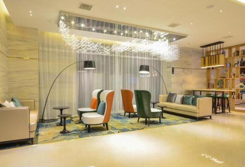 בית מלון כפרי City Comfort Inn Wuhan Yuanlin Road Metro Station