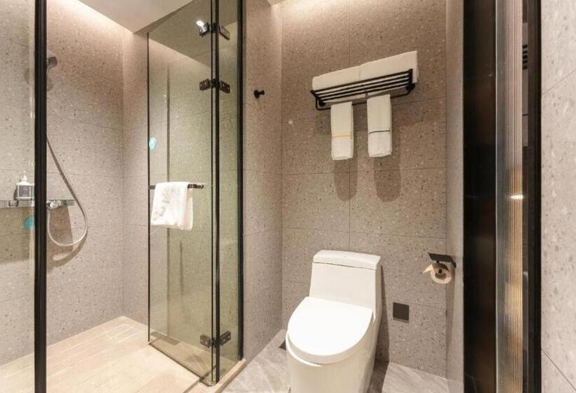 בית מלון כפרי City Comfort Inn Yichang Zhongnan Road Changjiang Plaza