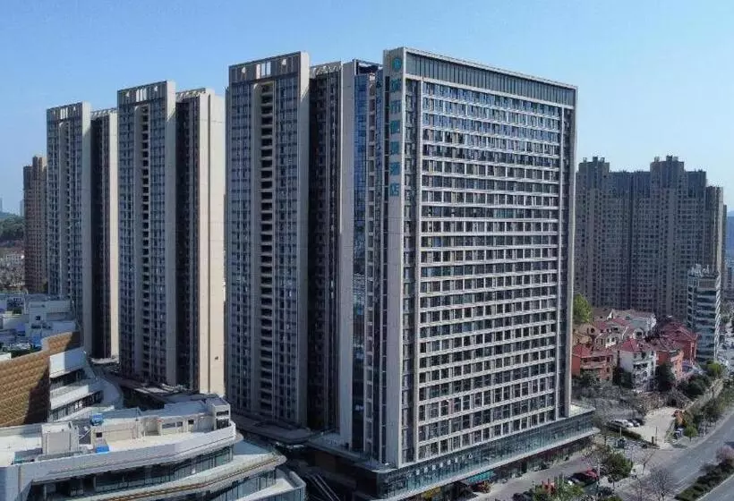 ホテル City Comfort Inn Yichang Zhongnan Road Changjiang Plaza