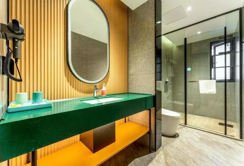 ホテル City Comfort Inn Yichang Zhongnan Road Changjiang Plaza