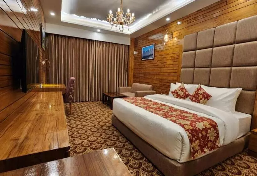 ホテル Echor Kc Vilaas Kufri