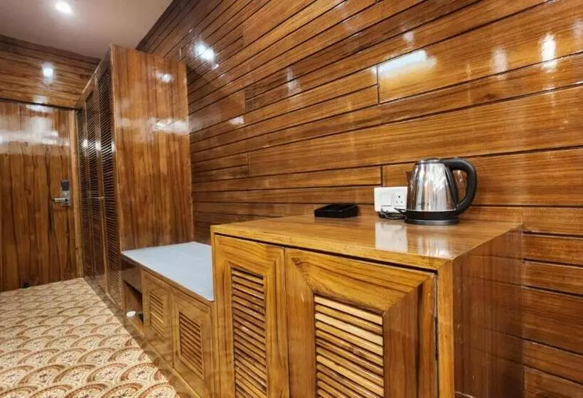 ホテル Echor Kc Vilaas Kufri