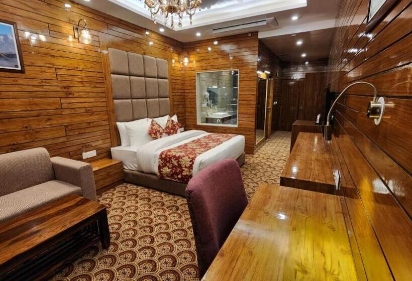 Hotel Echor Kc Vilaas Kufri