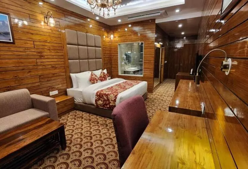 ホテル Echor Kc Vilaas Kufri