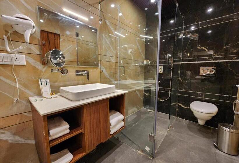 Hotel Echor Kc Vilaas Kufri