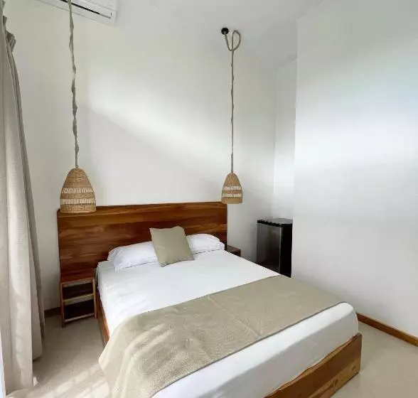 Hotelli Mar Botánico   Avellanas Beach